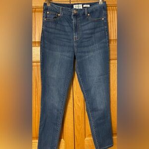 Regeneration by Celebrity Pink Conscious size 11/13